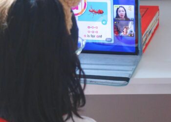 TIẾNG ANH CHO BÉ 5 TUỔI: NÊN HỌC NGAY HAY CHỜ LỚN HƠN?